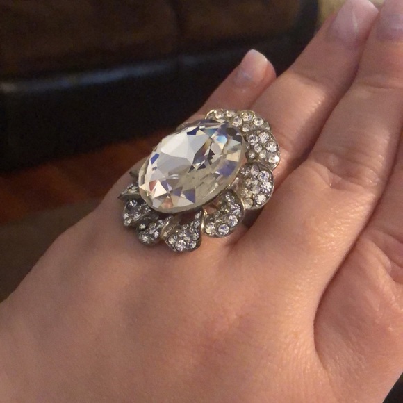Large Statement Ring - Picture 4 of 5